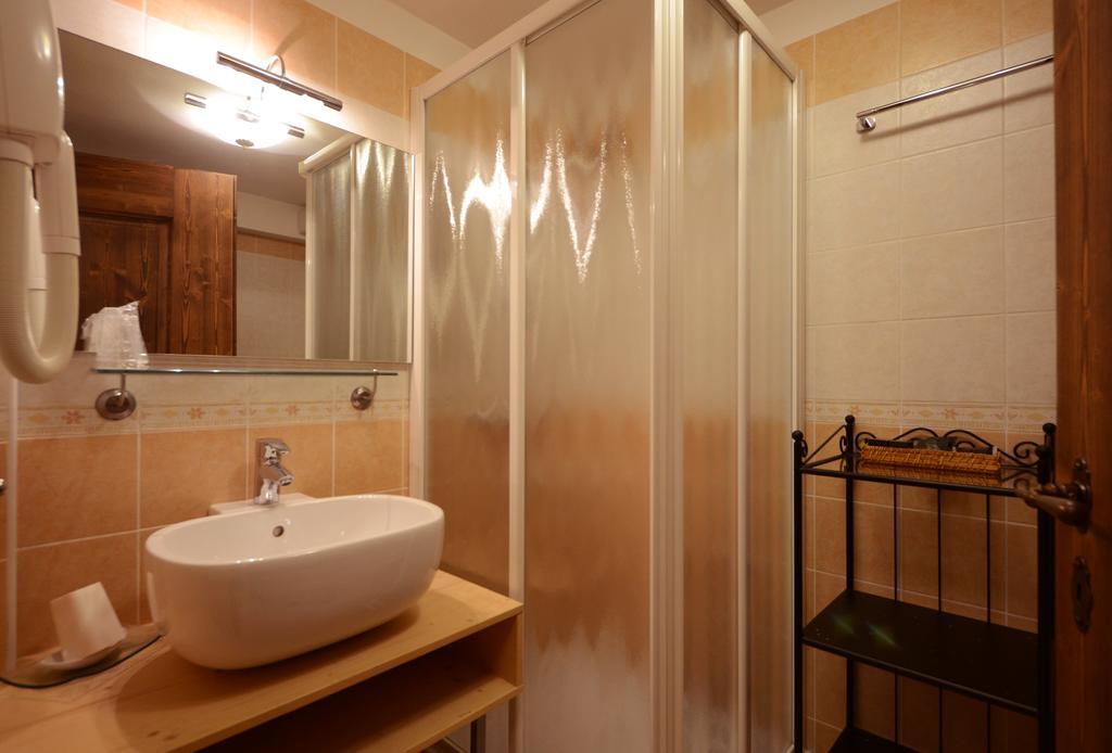 Hotel Fonte Dei Veli ปานเคีย ภายนอก รูปภาพ